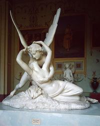 · Psique reanimada por el beso de Cupido · Escultura en mármol de Antonio Canova (1757-1822) · Museo del Hermitage ·